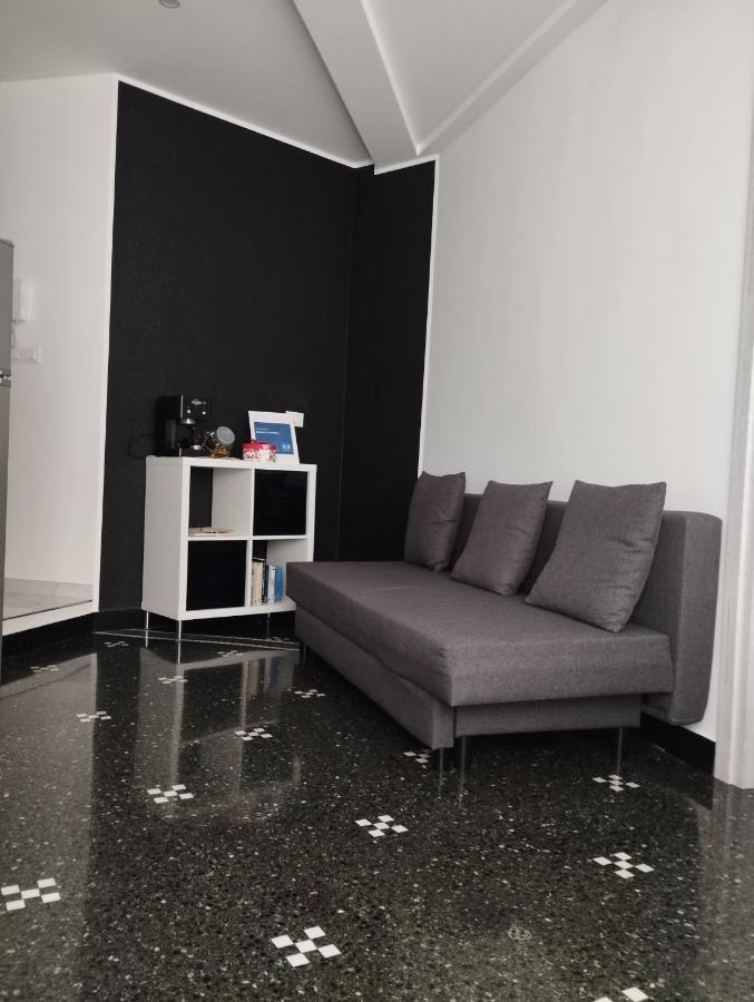 Domus Superba Apartment Genoa Exterior photo